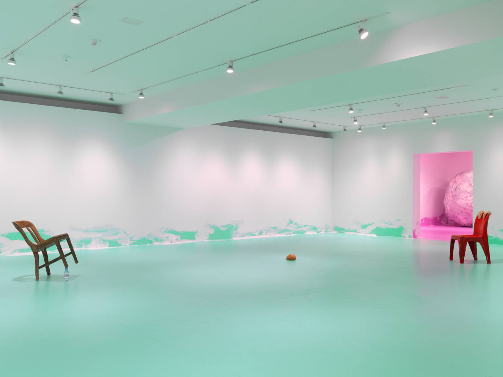 Urs Fischer / Exhibition view, Gagosian Gallery NYC / 2014