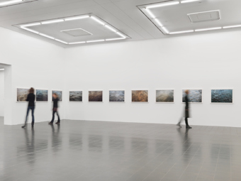 Roni Horn / "Photographien", exhibition view, Kunsthalle Hamburg, 2011 / 2011