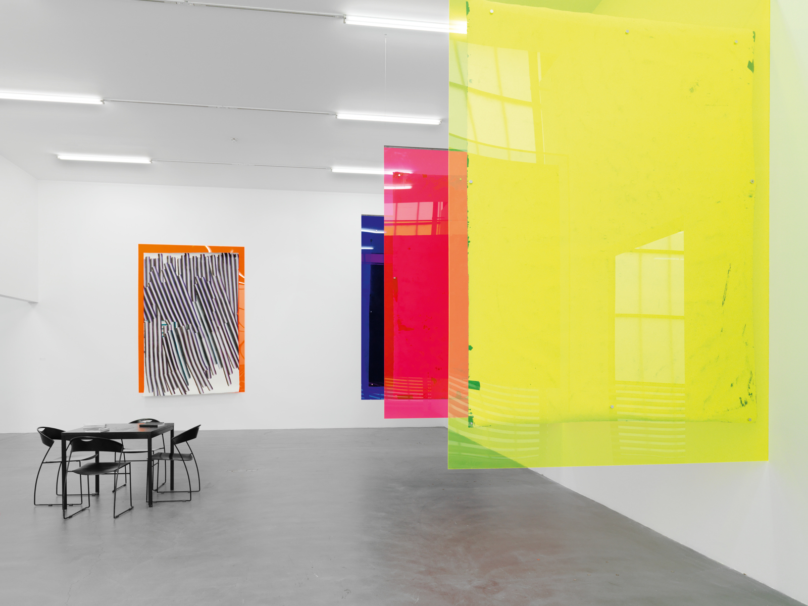 Various Artists / "Non-Solo Show, Non-Group Show", exhibition view, Kunsthalle Zürich / 2009