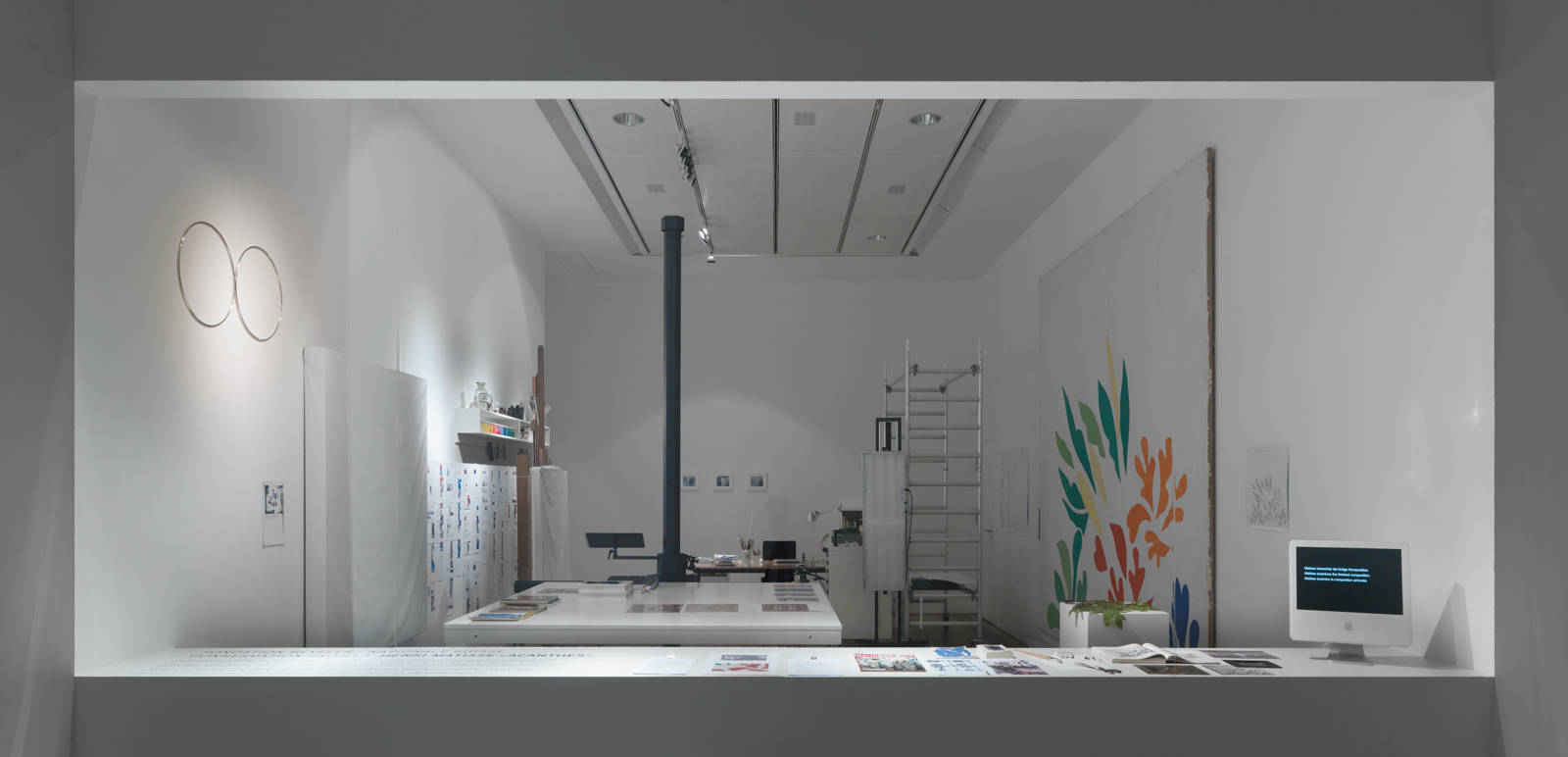 Felix Gonzales-Torres / Exhibition view, Fondation Beyeler, Riehen / 2010