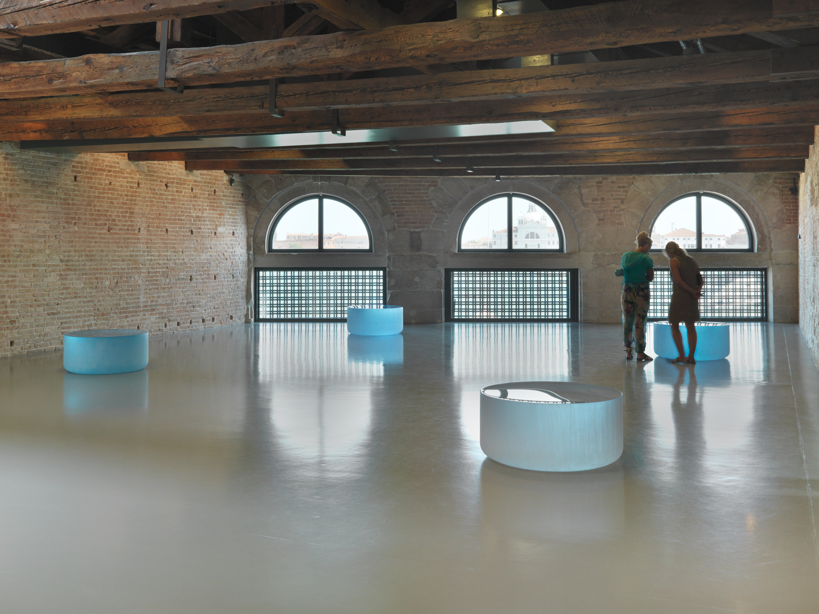Roni Horn / Well and Truly, installation view, "In Praise of Doubt", Punta Della Dogana, Venice, 2011 / 2009-2010