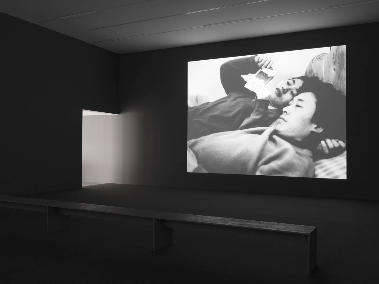 Yang Fudong / "Estranged Paradise. Works 1993–2013", exhibition view, Kunsthalle Zürich  / 2013