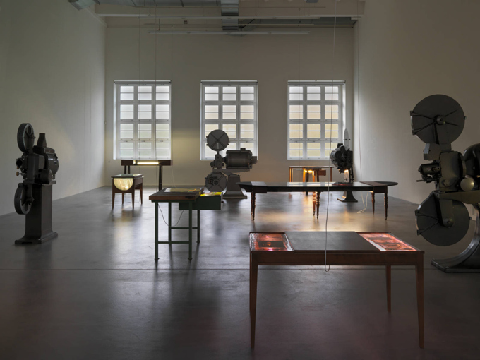  Adrian Villar Rojas / "Films Before Revolution - Zurich Art Prize 2013", Haus Konstruktiv, Zürich  / 2013