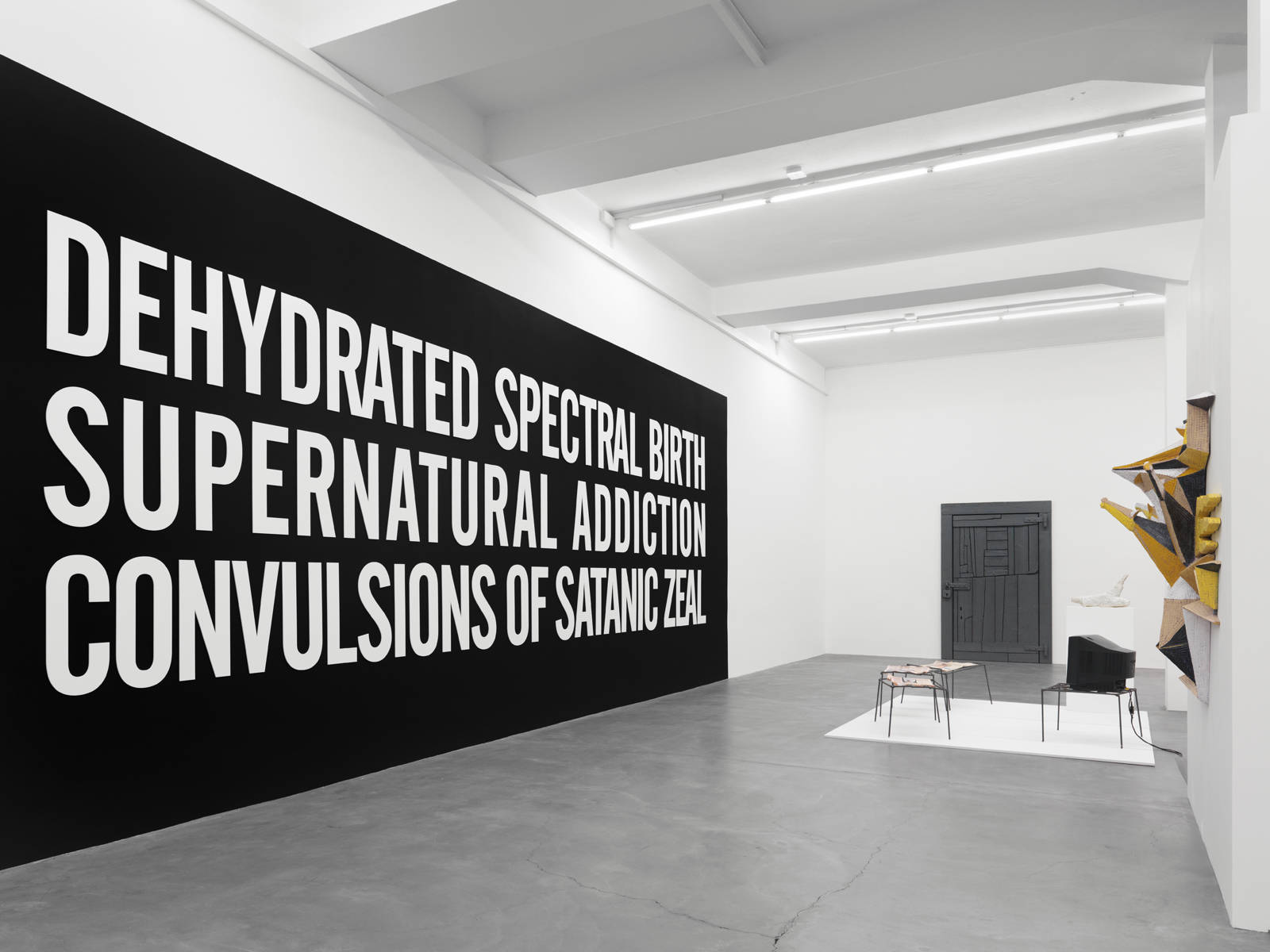 Various Artists / "Works by", exhibition view, Galerie Eva Presenhuber, Zürich / 2015