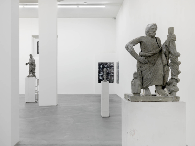 Justin Matherly / Exhibition view, Galerie Eva Presenhuber, Zürich / 2016